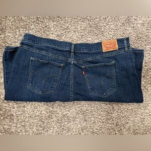 Levi’s women’s size 34 Jean